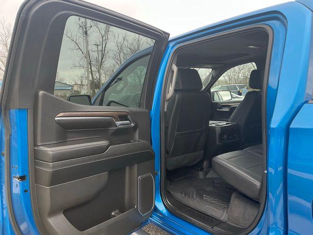 2023 Chevrolet Silverado 1500 4WD Crew Cab Short Bed RST