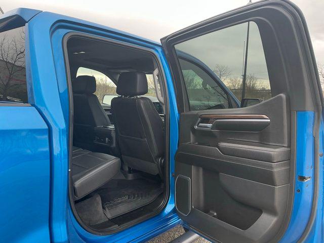 2023 Chevrolet Silverado 1500 4WD Crew Cab Short Bed RST