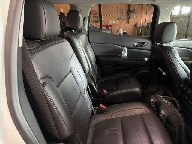 2020 GMC Acadia AWD SLT