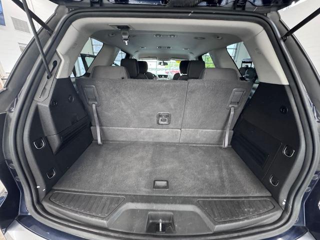 2016 GMC Acadia SLE-2