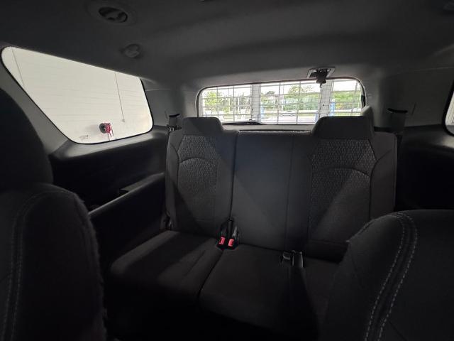 2016 GMC Acadia SLE-2