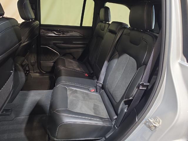 2022 Jeep Grand Cherokee Altitude 4x4