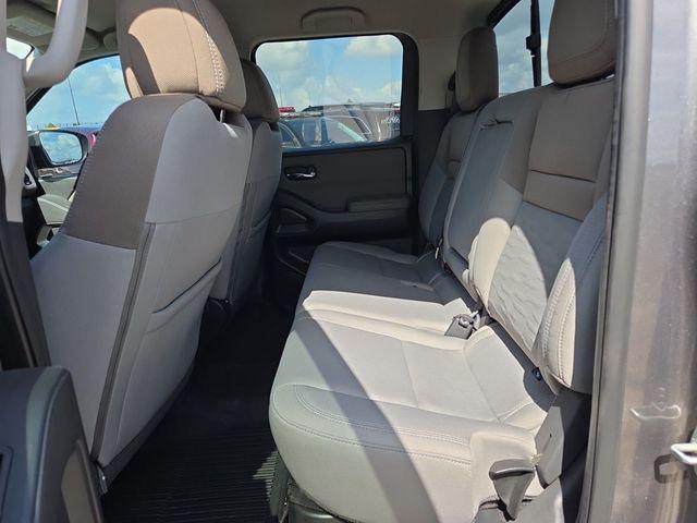 2022 Nissan Frontier Crew Cab Long Bed SV 4x4