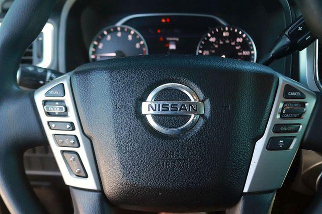2021 Nissan Titan Crew Cab SV 4x4