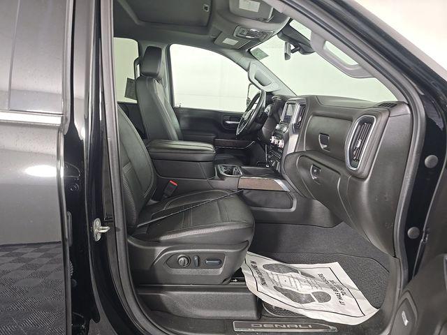 2023 GMC Sierra 3500HD 4WD Crew Cab Standard Bed Denali