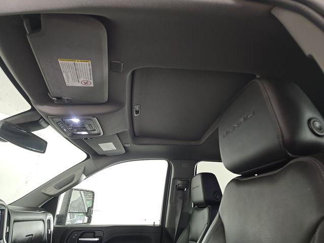 2023 GMC Sierra 3500HD 4WD Crew Cab Standard Bed Denali