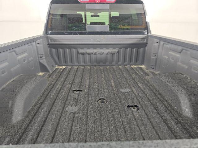 2023 GMC Sierra 3500HD 4WD Crew Cab Standard Bed Denali