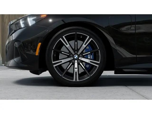2027 BMW 5 Series 550e xDrive
