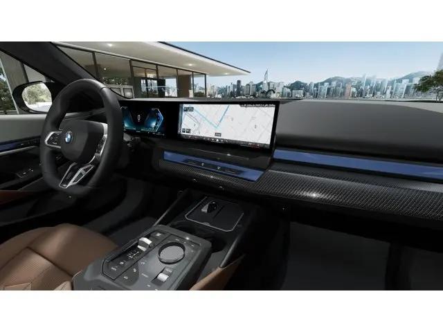 2027 BMW 5 Series 550e xDrive