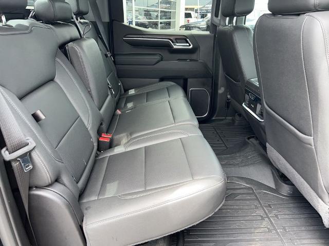 2023 GMC Sierra 1500 4WD Crew Cab Short Box SLT