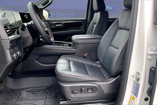 2025 Chevrolet Tahoe 4WD RST