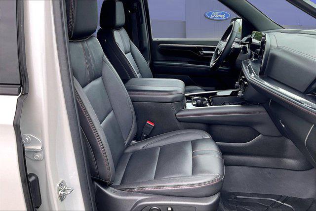 2025 Chevrolet Tahoe 4WD RST