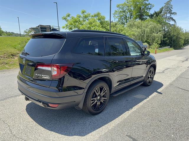 2021 Honda Pilot AWD Black Edition