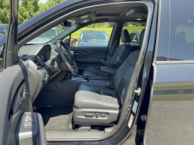 2021 Honda Pilot AWD Black Edition