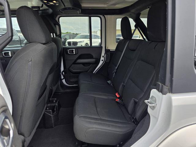 2021 Jeep Wrangler Sahara 4x4