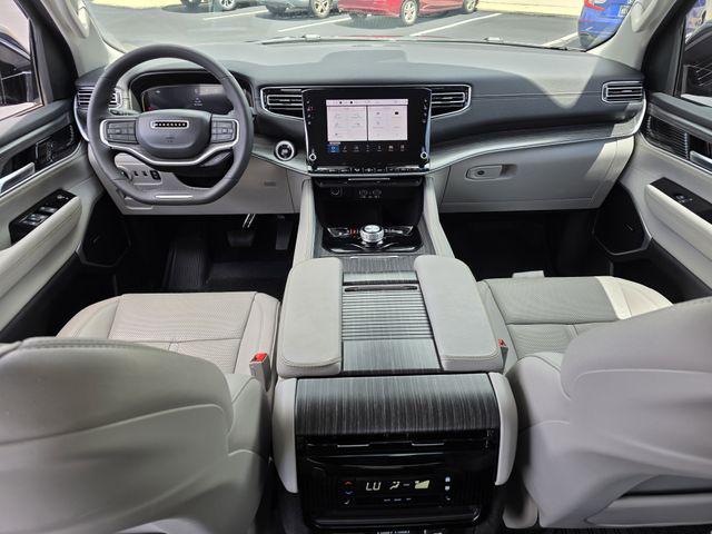 2024 Jeep Wagoneer Series II 4x2