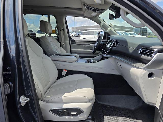 2024 Jeep Wagoneer Series II 4x2