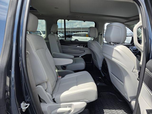 2024 Jeep Wagoneer Series II 4x2