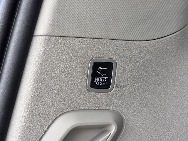 2024 Jeep Wagoneer Series II 4x2