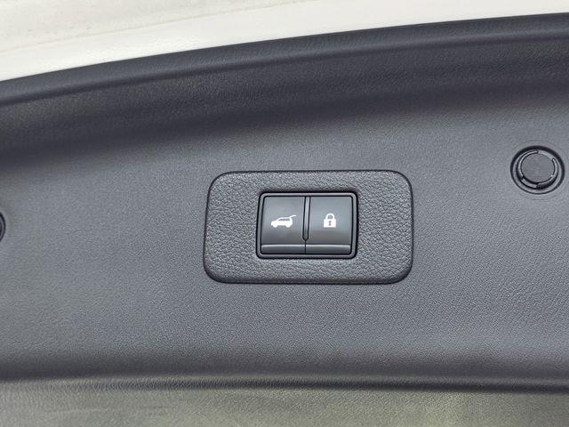 2024 Nissan Armada Platinum 2WD
