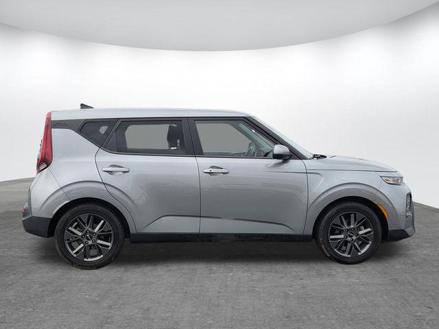 2022 Kia Soul EX