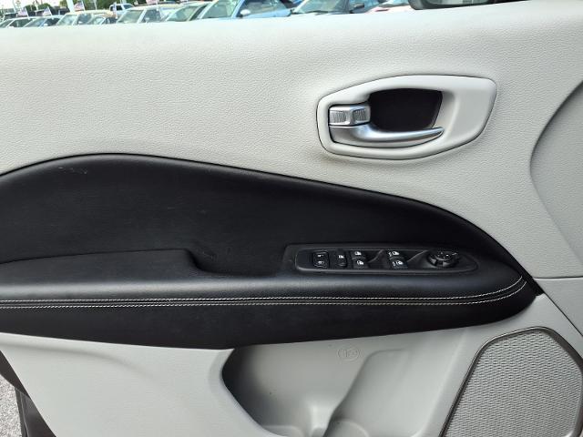 2021 Jeep Compass Latitude FWD