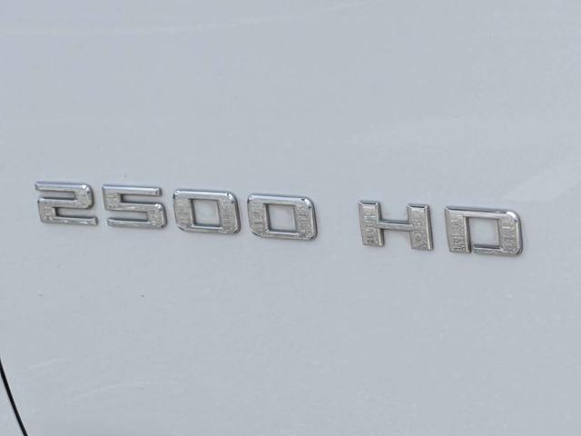 2020 Chevrolet Silverado 2500HD 2WD Crew Cab Standard Bed Custom