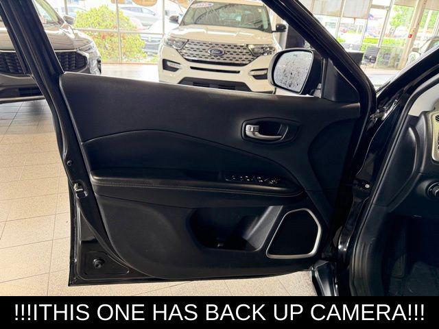 2019 Jeep Compass Latitude FWD