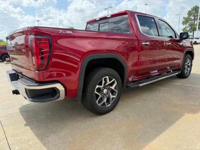 2025 GMC Sierra 1500 4WD Crew Cab Short Box SLT
