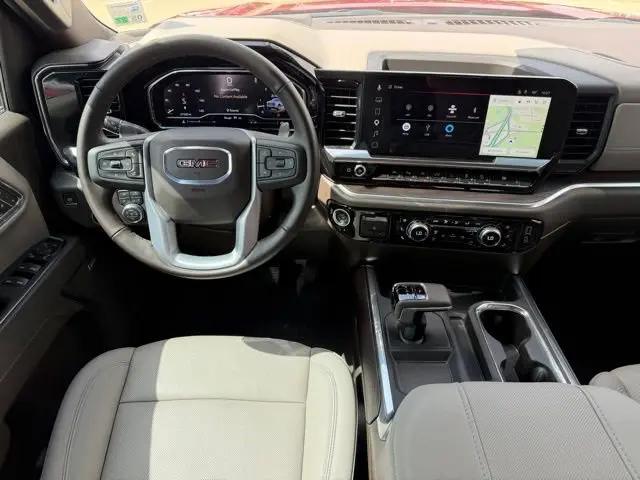 2025 GMC Sierra 1500 4WD Crew Cab Short Box SLT