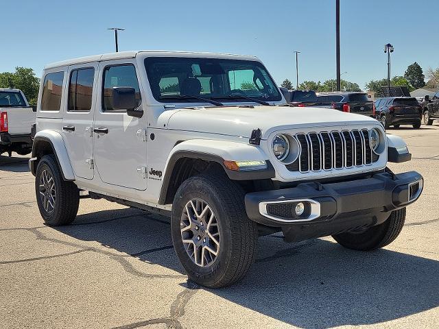2025 Jeep Wrangler 4-Door Sahara 4x4