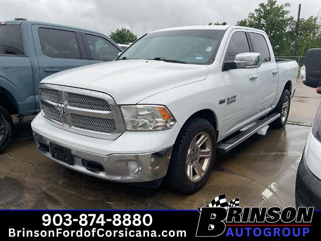 2017 Ram 1500 Lone Star Silver Crew Cab 4x4 5'7" Box for sale in Corsicana, TX
