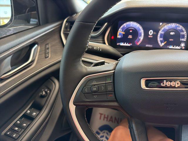 2025 Jeep Grand Cherokee L Limited 4x4