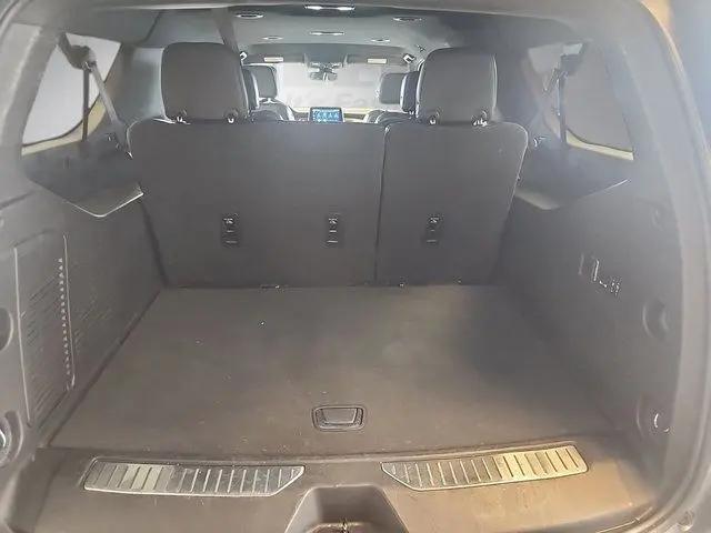 2022 Chevrolet Suburban 4WD Premier