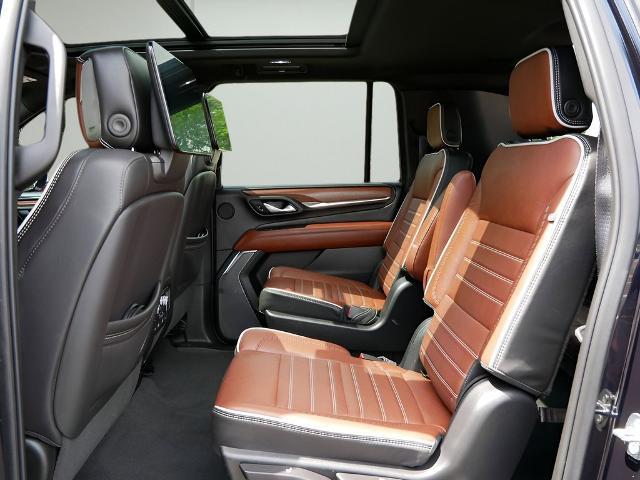 2023 GMC Yukon XL 4WD Denali Ultimate