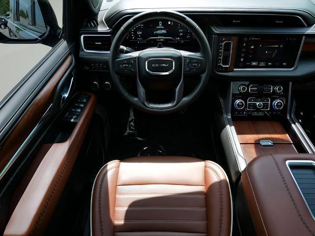2023 GMC Yukon XL 4WD Denali Ultimate