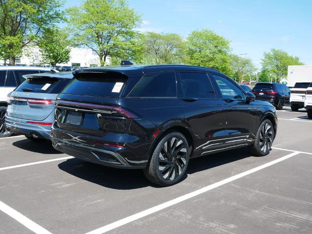 2025 Lincoln Nautilus Reserve