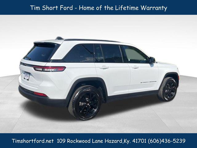 2025 Jeep Grand Cherokee Altitude 4x4