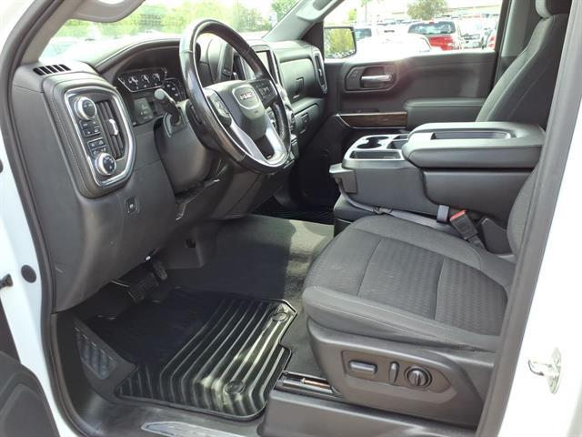 2022 GMC Sierra 1500 Limited 4WD Crew Cab Short Box Elevation with 3VL