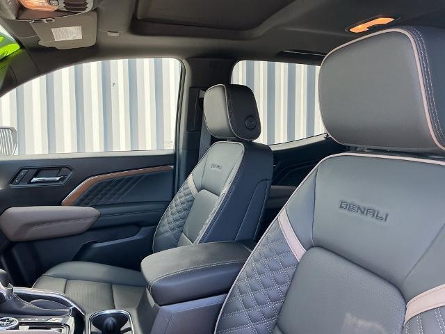 2026 GMC Canyon Denali, 4WD