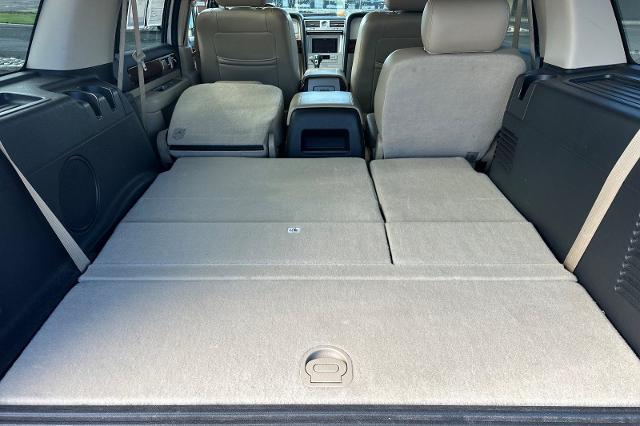 2005 Lincoln Navigator Unknown