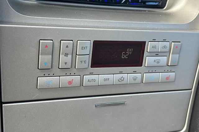 2005 Lincoln Navigator Unknown