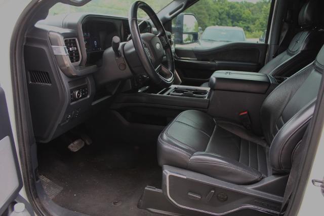 2025 Ford F-250 Platinum