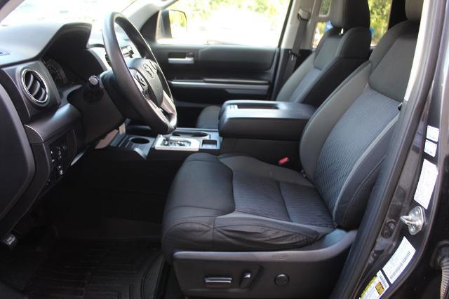 2015 Toyota Tundra SR 5.7L V8