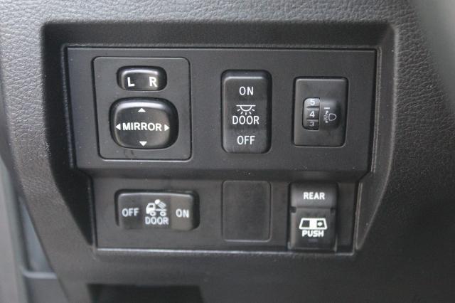 2015 Toyota Tundra SR 5.7L V8