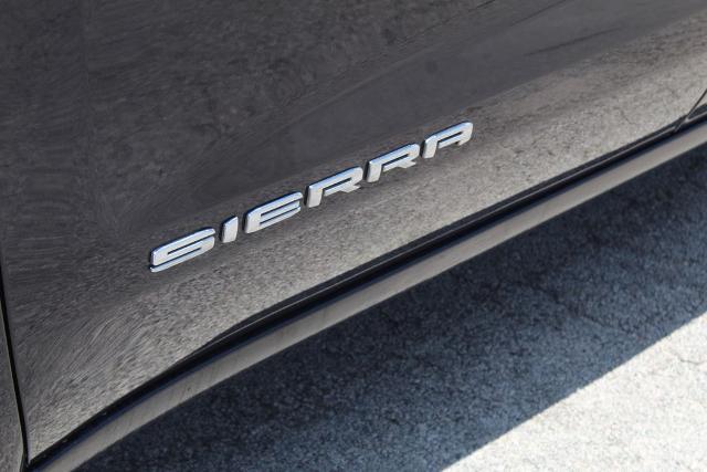 2024 GMC Sierra 1500 4WD Crew Cab Short Box SLT
