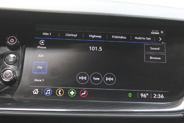 2023 Buick Envision Essence FWD