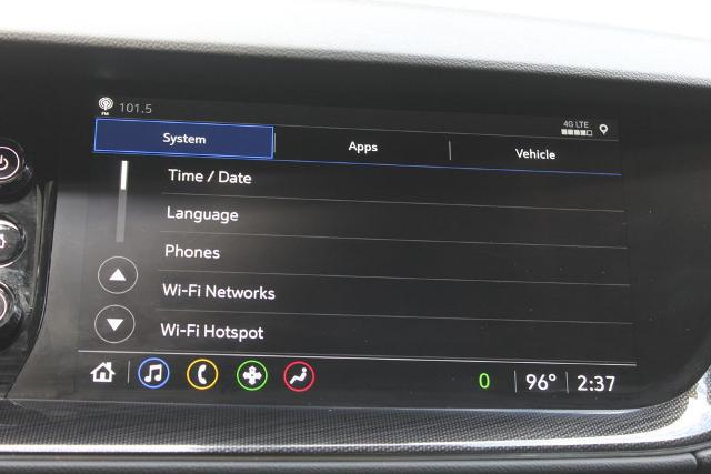 2023 Buick Envision Essence FWD