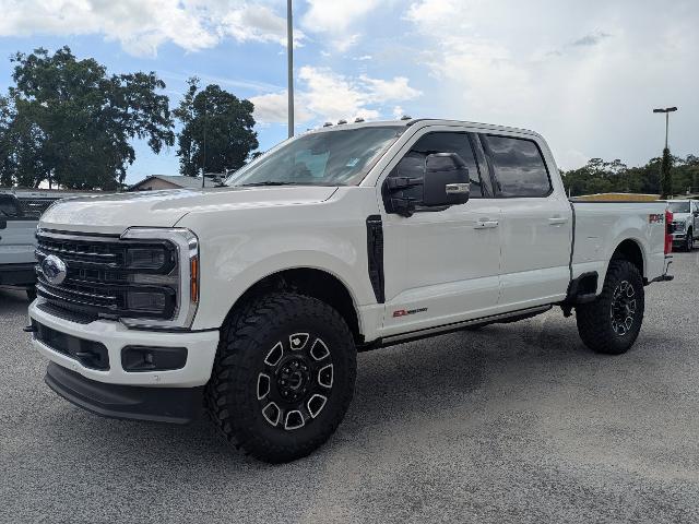 2025 Ford F-350 Platinum