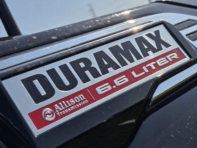 2024 GMC Sierra 2500HD 4WD Crew Cab Standard Bed Denali